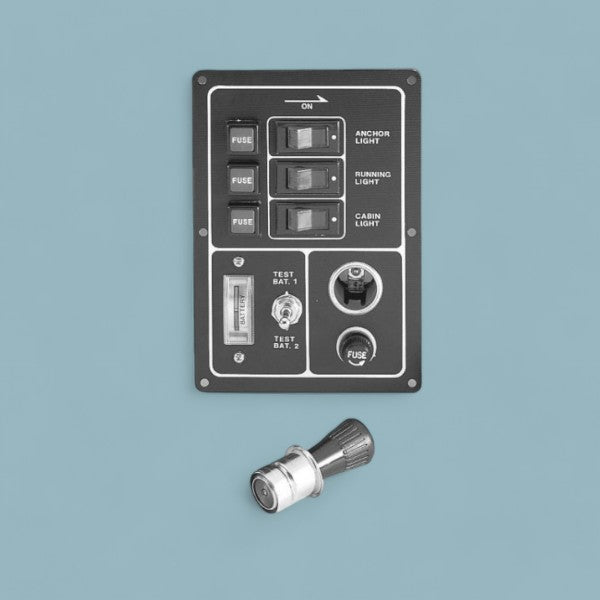 Schakelpaneel – 12 Volt Inbouwpaneel met Accuspanning en 12V Aansluiting