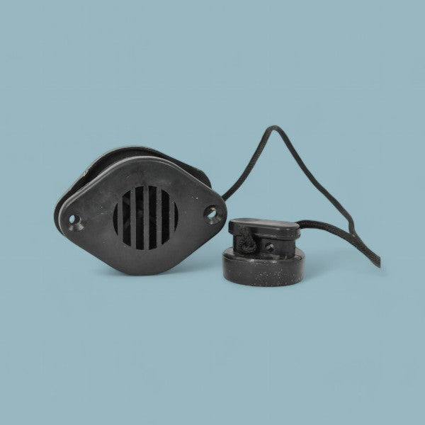 Zelflozer met Plug aan Koord – Voor Bootromp of Spiegel