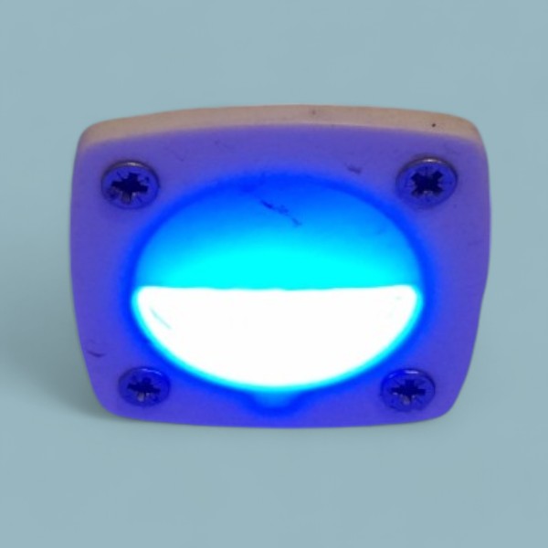 Gangboordverlichting – LED Wit of Blauw (12V)