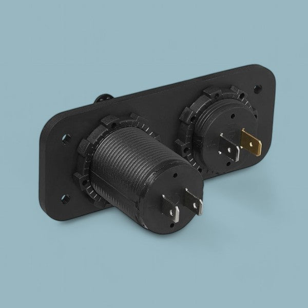 Dubbel USB Laadpaneel met Digitale Voltmeter