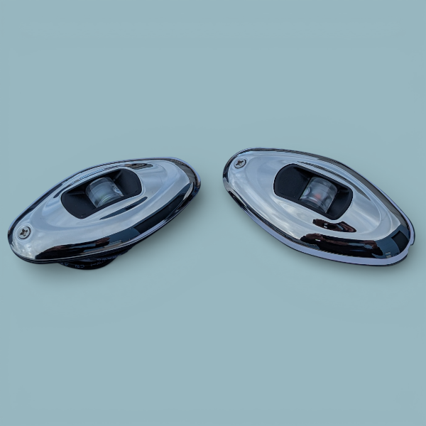LED-Navigationslichter (Backbord und Steuerbord)