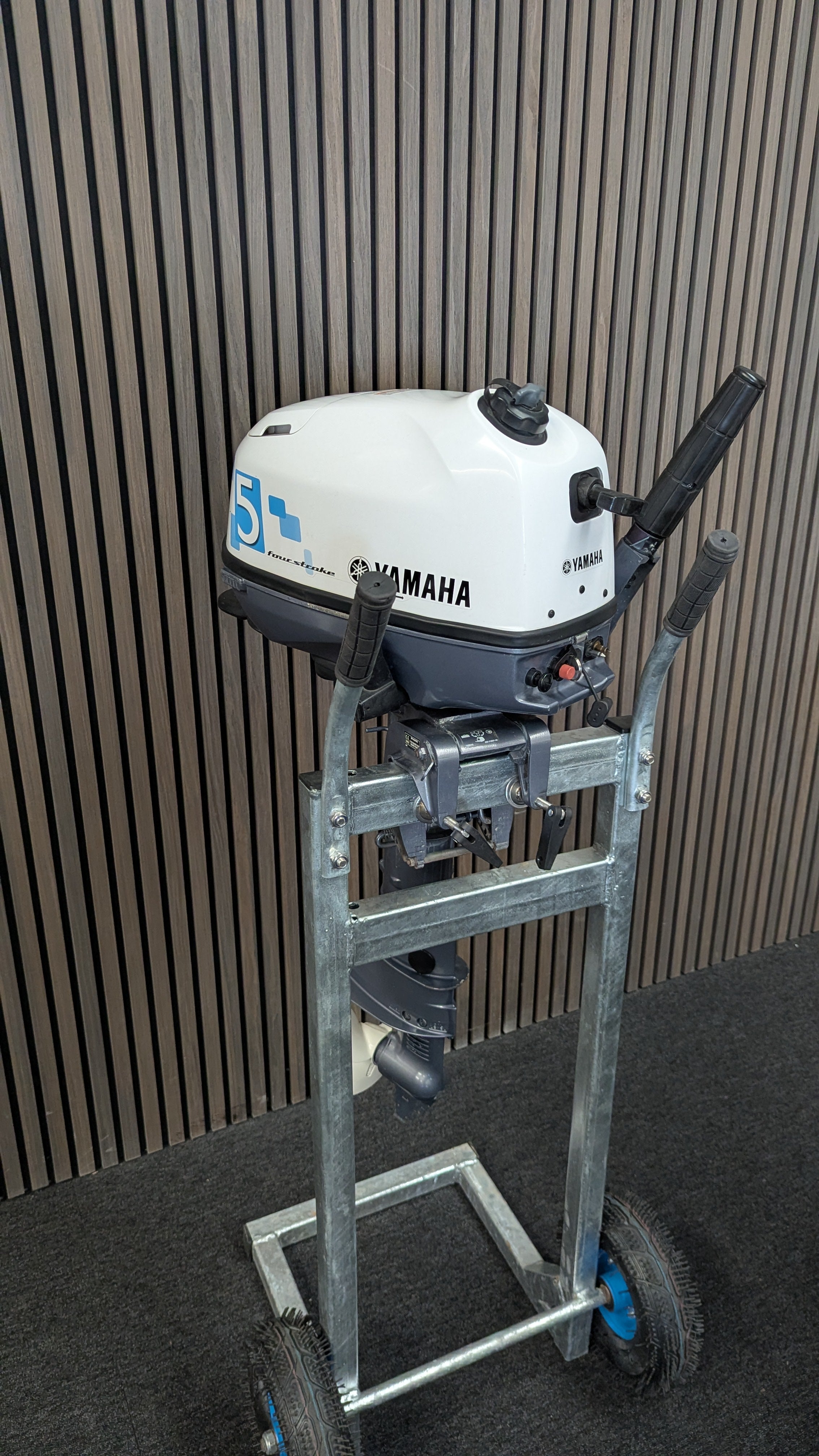 Yamaha 5 PK  4-T knuppelbediening, kortstaart