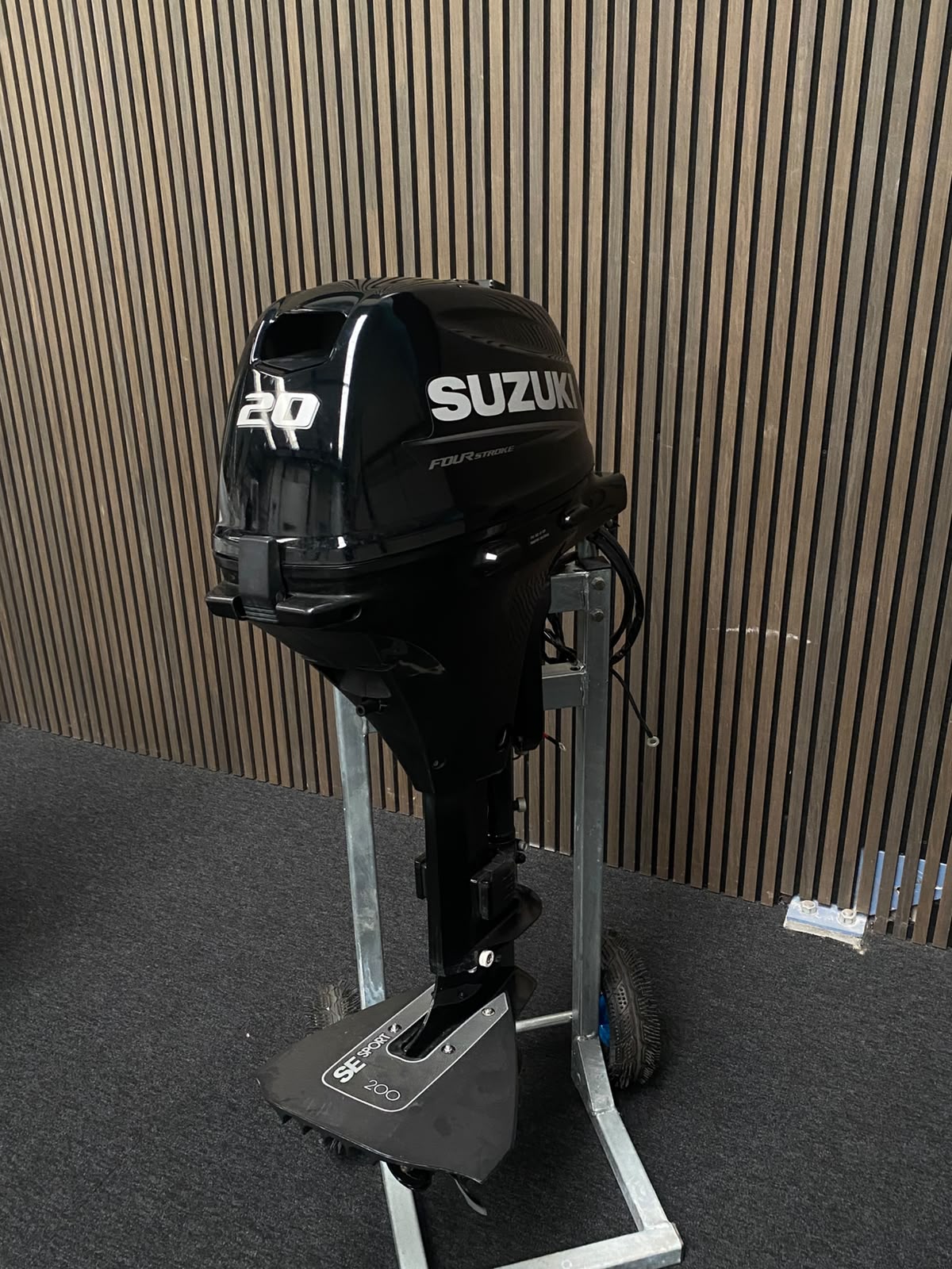 Suzuki 20 PK 4-Takt Buitenboordmotor – Power Trim & Tilt